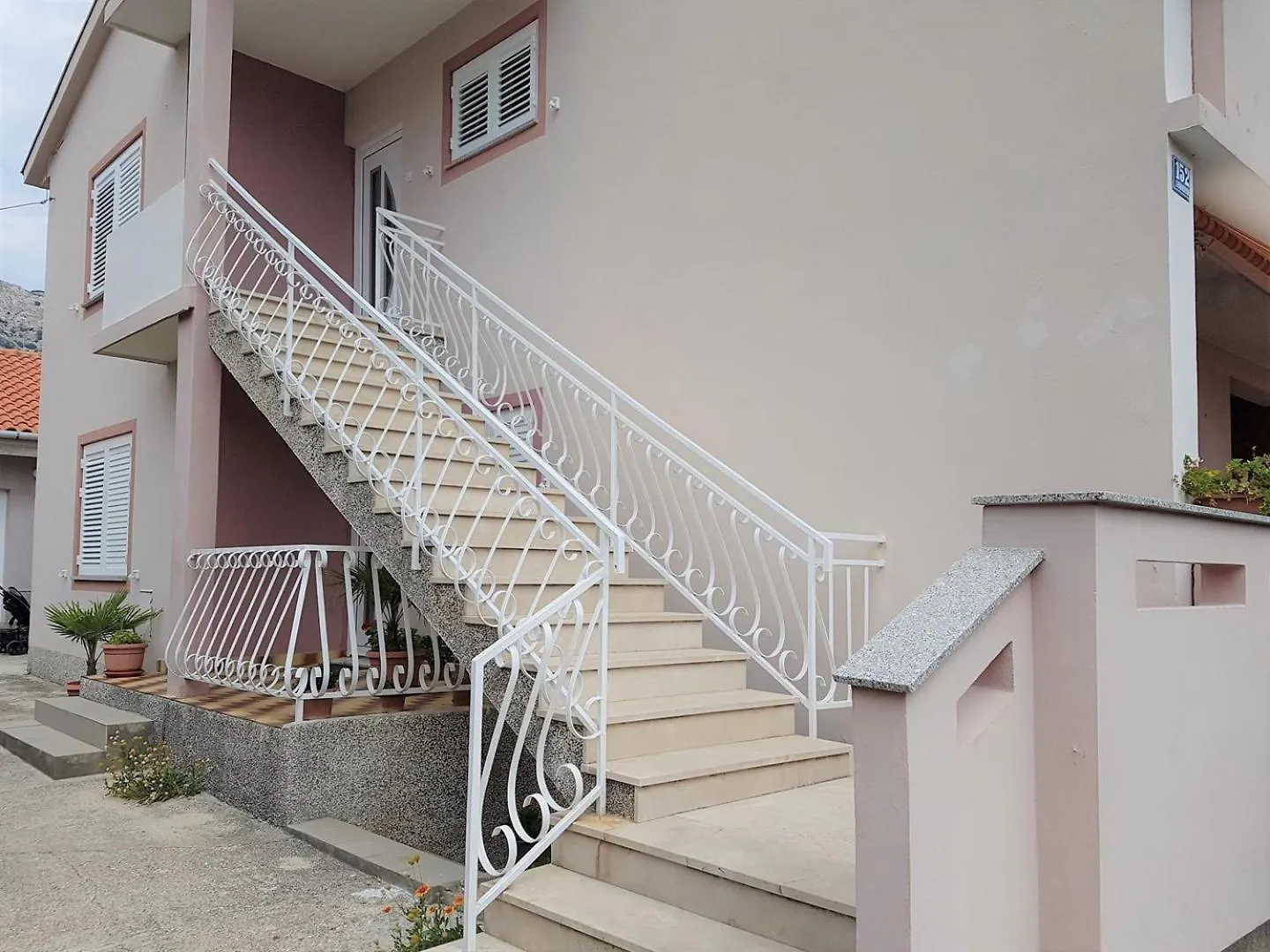 Πανσιόν Apartments Gabriela Baška